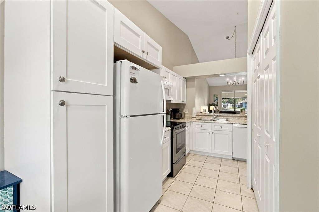367 Dover Place - Photo 6