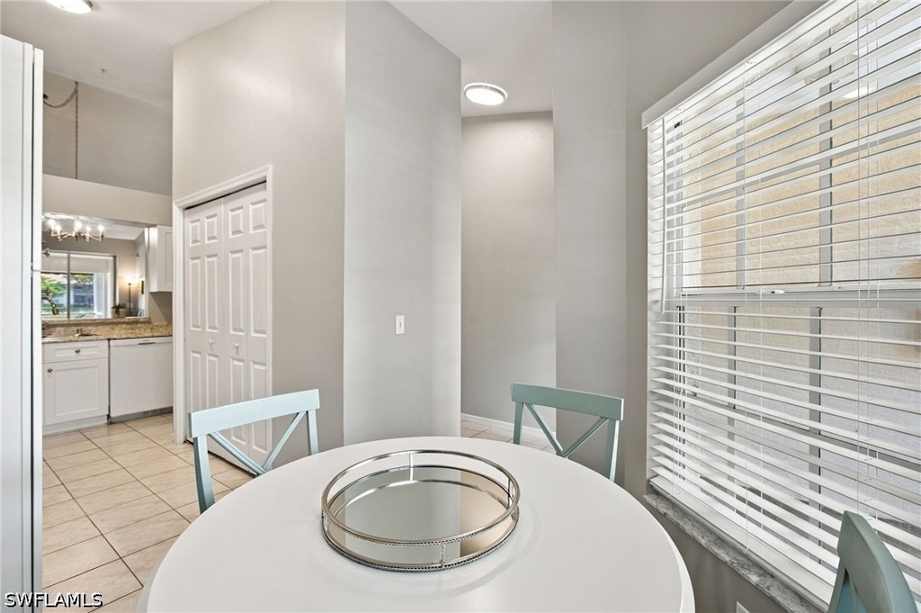 367 Dover Place - Photo 9