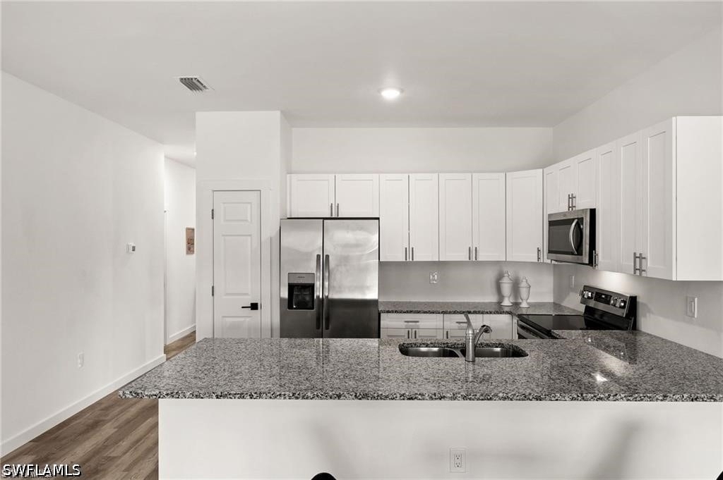 2439 Ted Ave S - Photo 3