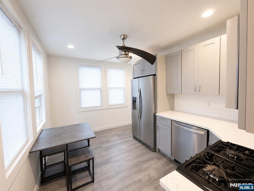 530 Harrison - Photo 4