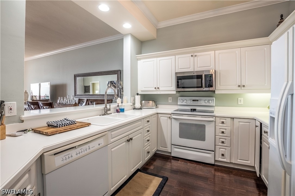 450 Bayfront Place - Photo 4