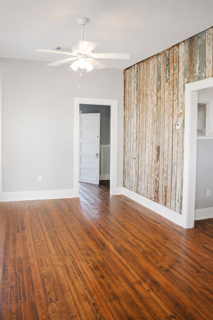 2627 Avenue K - Photo 1