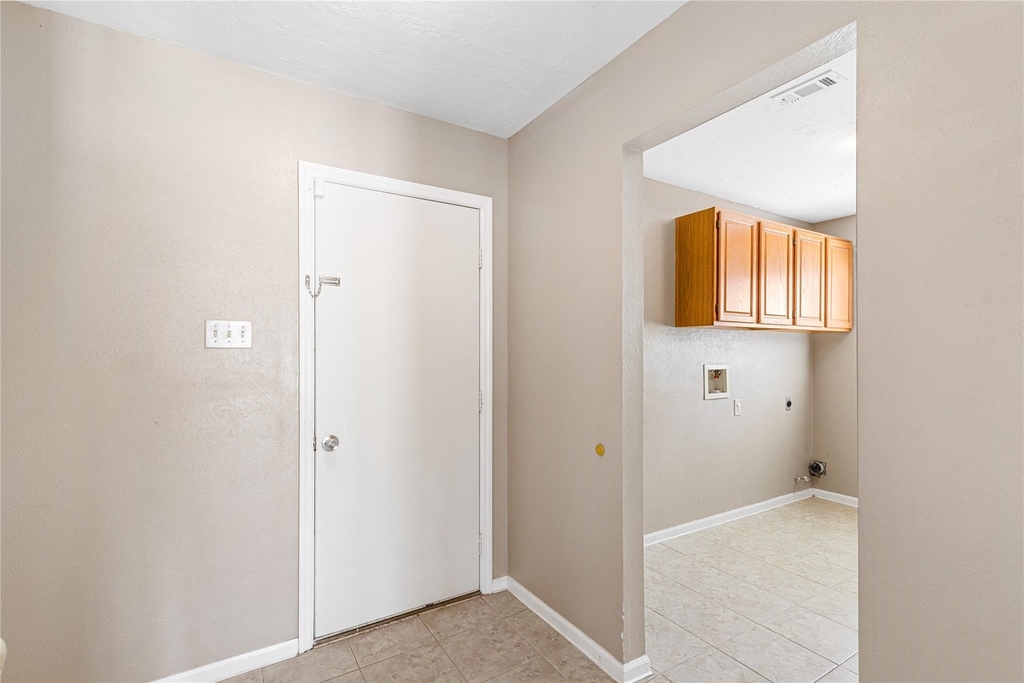 7507 Dogwood Falls Road - Photo 17