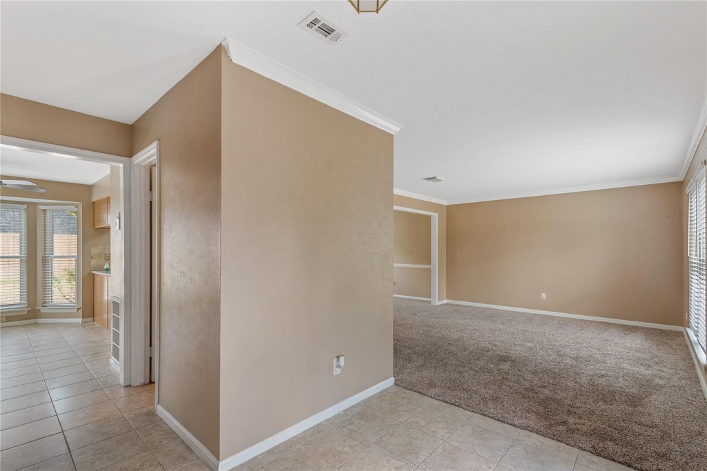 7507 Dogwood Falls Road - Photo 3