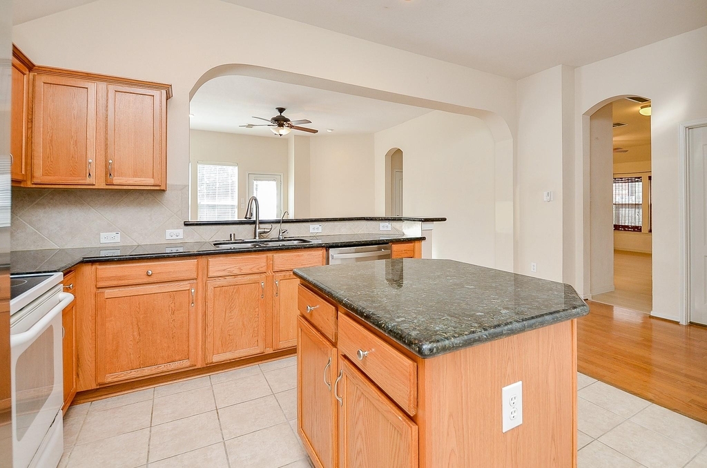 23231 Century Plant Drive - Photo 24