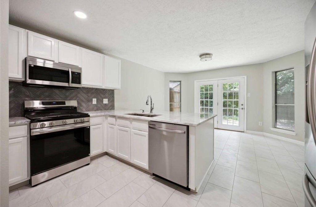 12215 Cardston Court - Photo 0