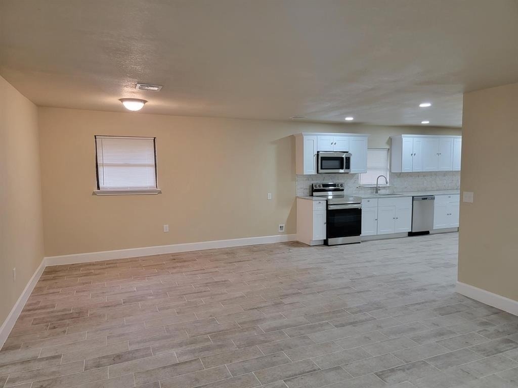 2512 12th Street - Photo 10