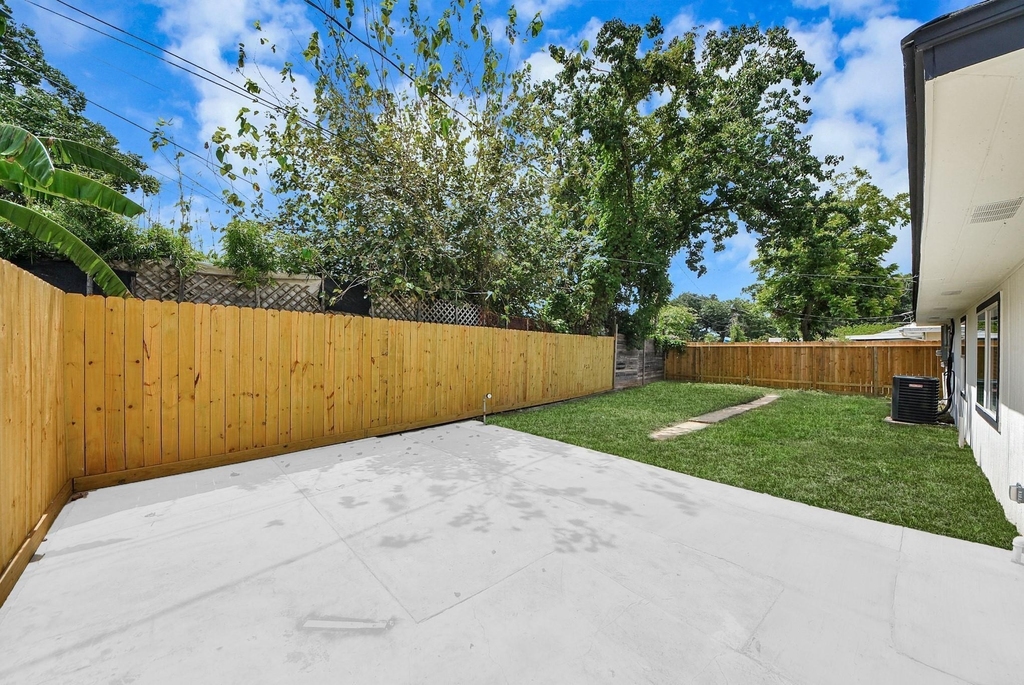 1503 Locklaine Drive - Photo 29