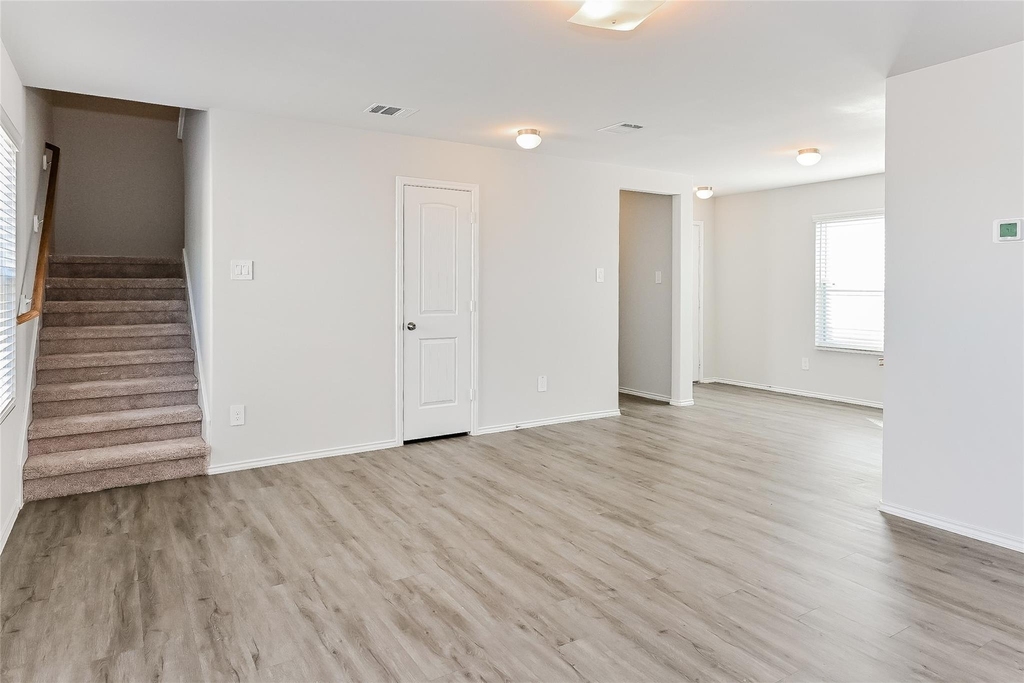 931 Imperial Heights Drive - Photo 2