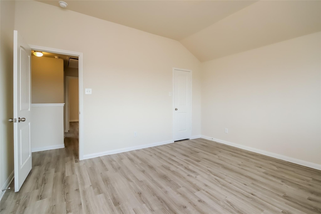 11927 Pia Drive - Photo 8