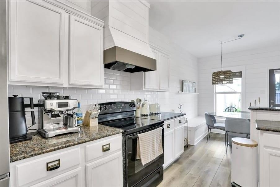6715 Plum Springs Lane - Photo 10