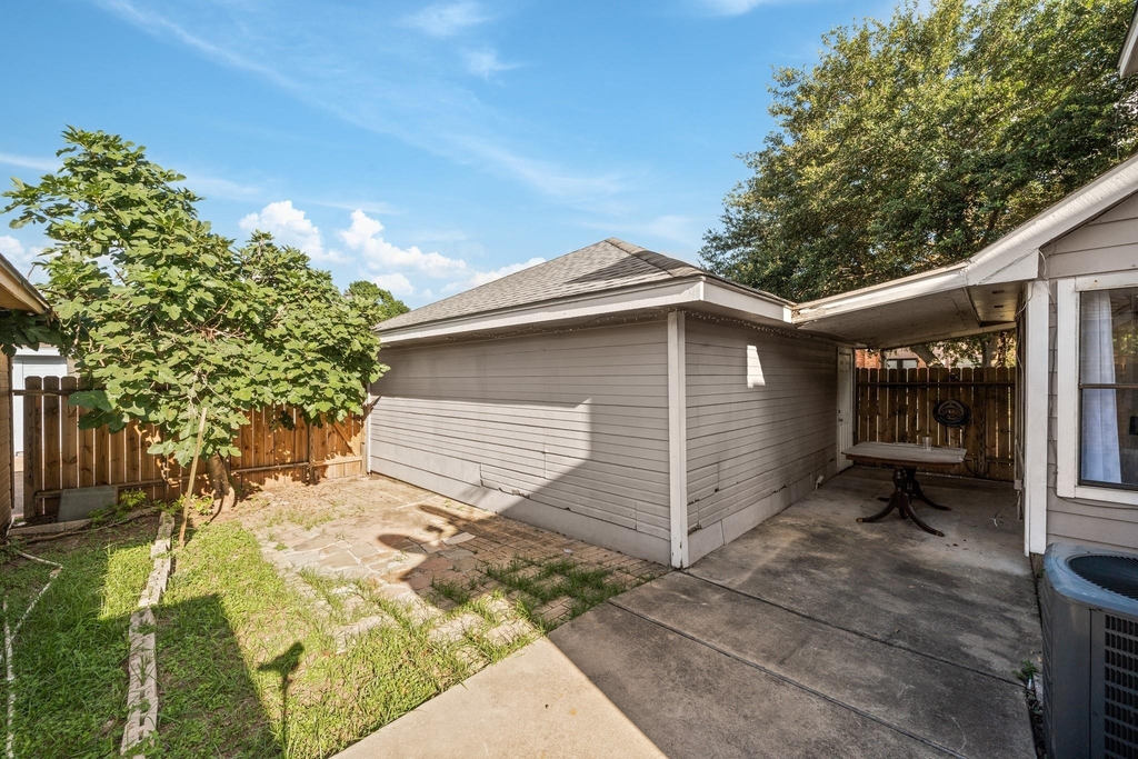 8629 Kinghaven Street - Photo 34