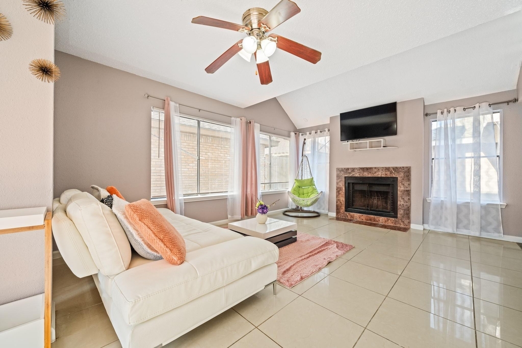 8629 Kinghaven Street - Photo 12