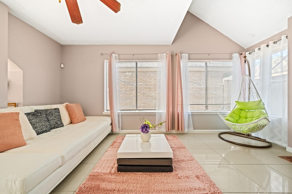 8629 Kinghaven Street - Photo 13