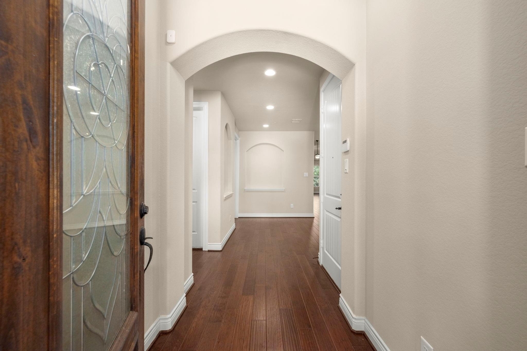 9026 Centennial Drive - Photo 3