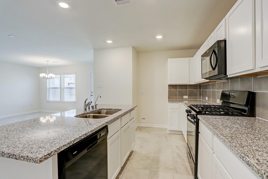 28410 Bobcat Bayou Drive - Photo 3