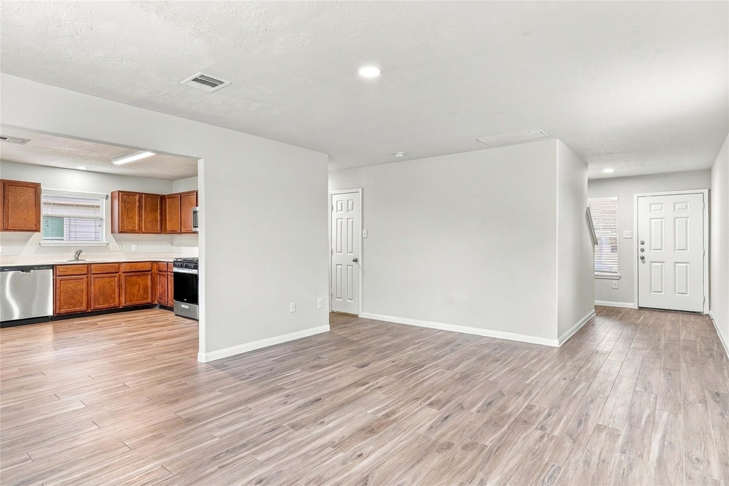 12607 Sai Baba Drive - Photo 8