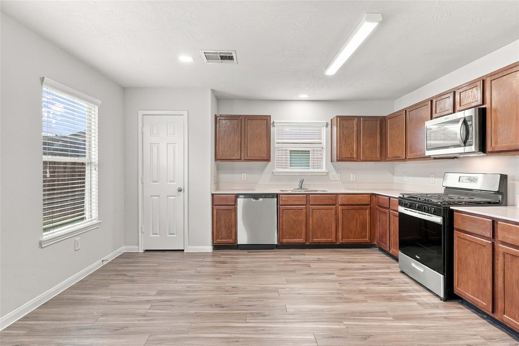 12607 Sai Baba Drive - Photo 5