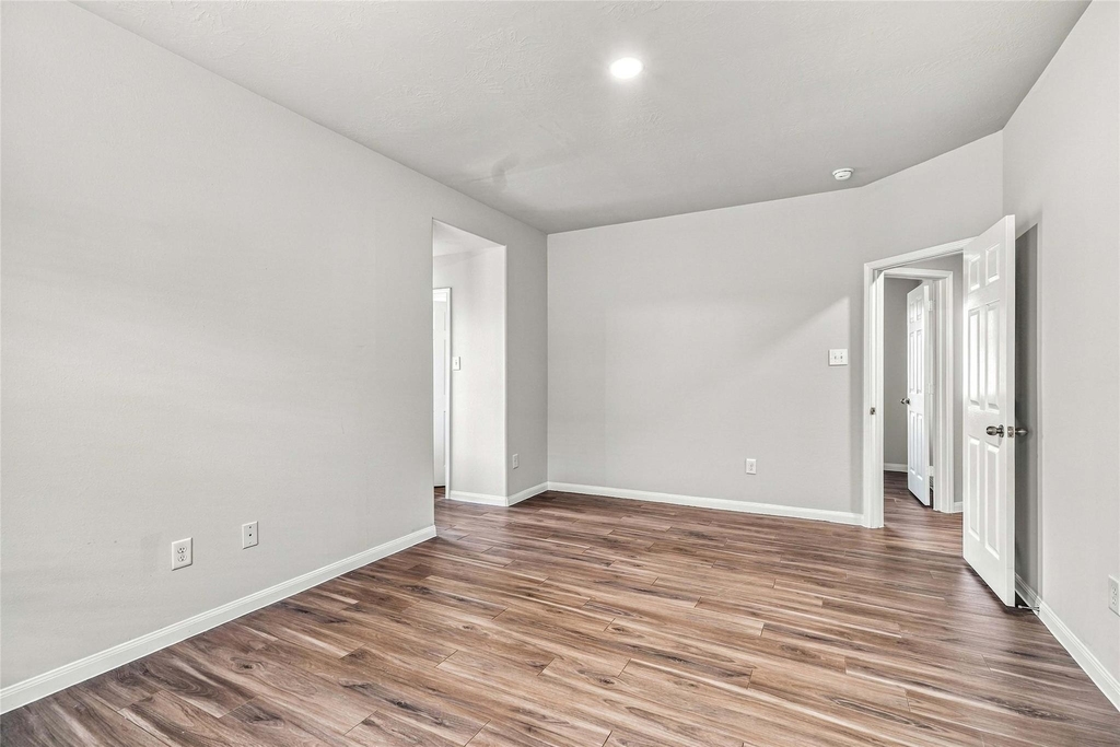 12607 Sai Baba Drive - Photo 10