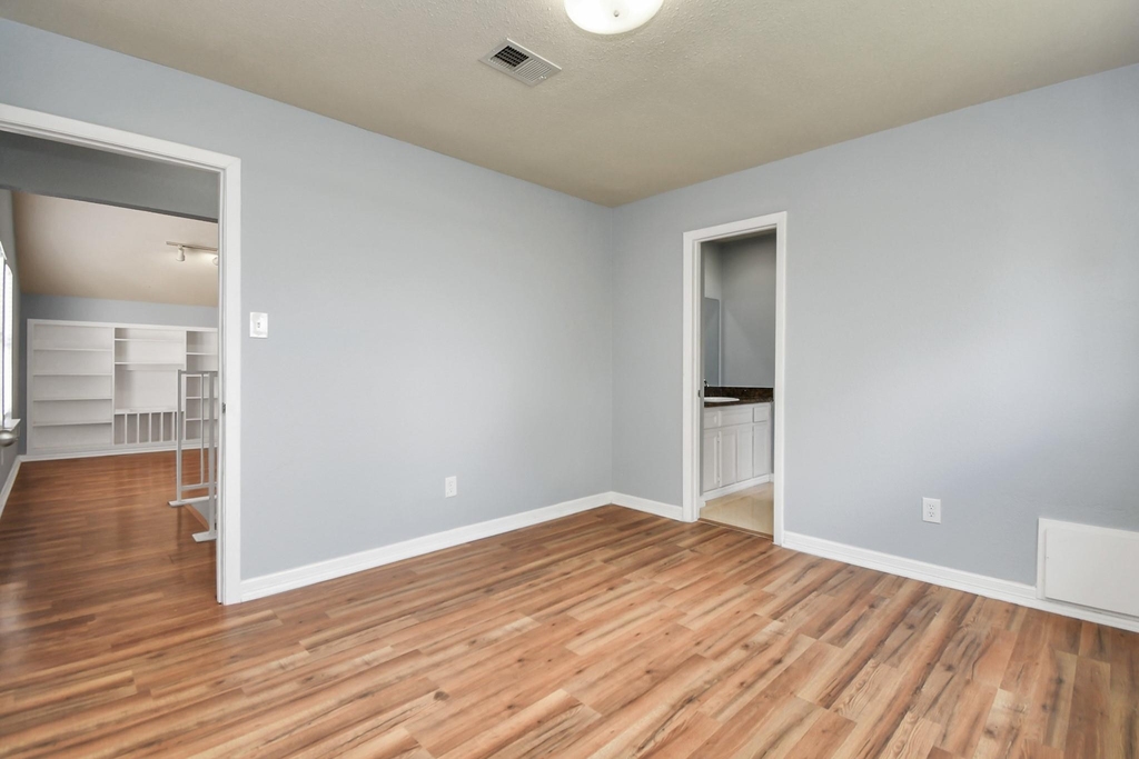11730 Zarroll Drive - Photo 29