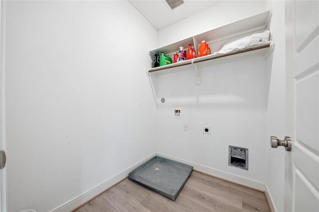 8903 Grovner Place - Photo 20