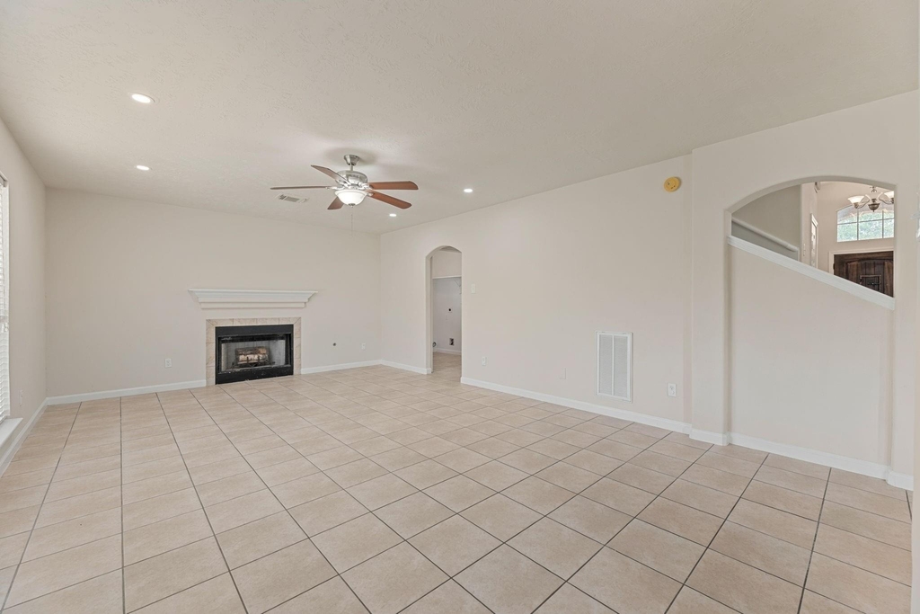 18123 Spring Run Lane - Photo 9