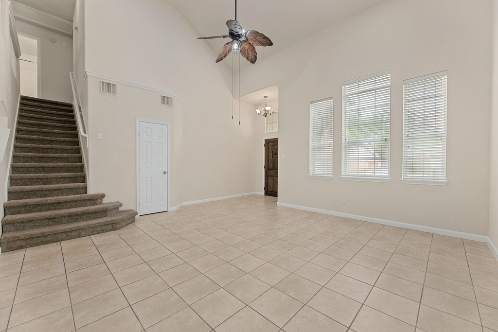 18123 Spring Run Lane - Photo 7