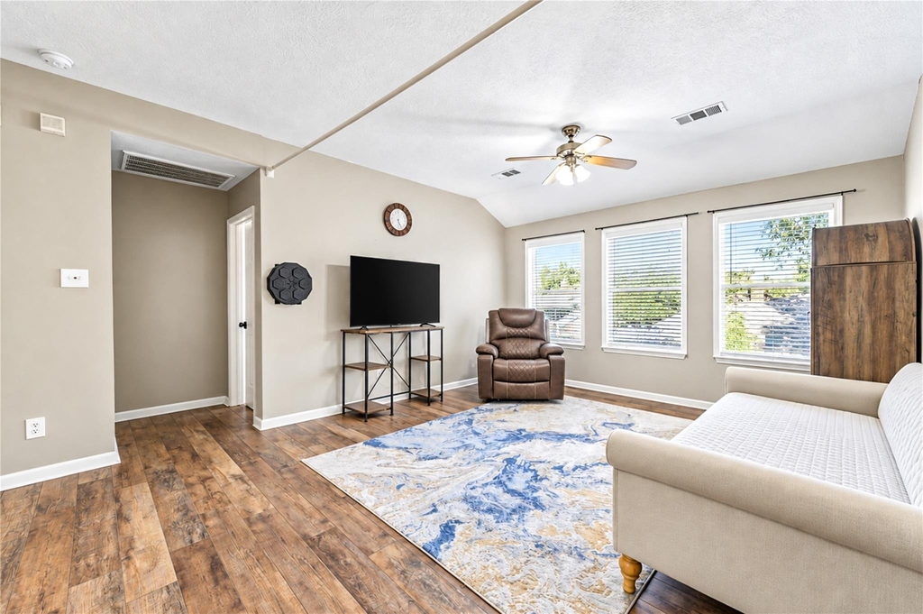 16831 Basewood Court - Photo 40