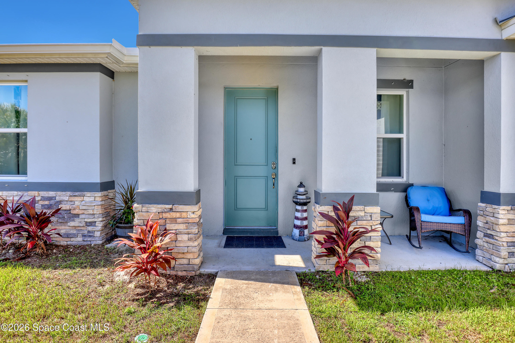 814 Nightengale Street Sw - Photo 2
