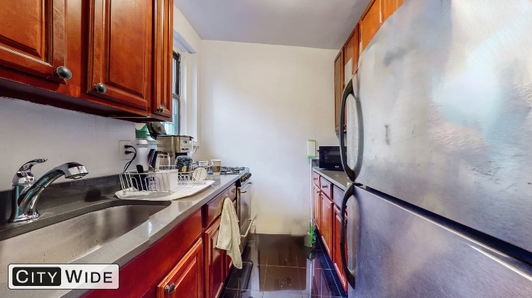 690 Ft Washington Avenue - Photo 4