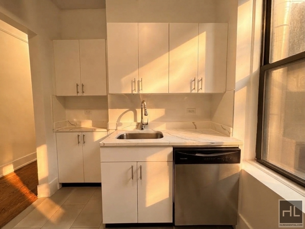 West 72 Street - Photo 1