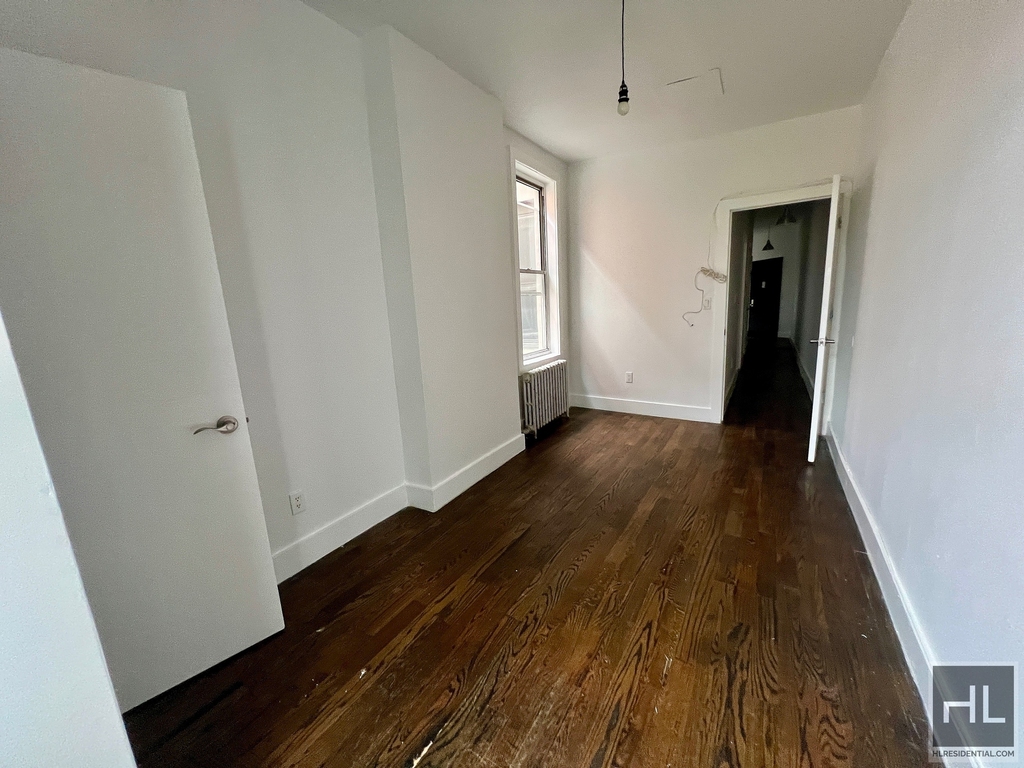 637 Wilson Avenue - Photo 8