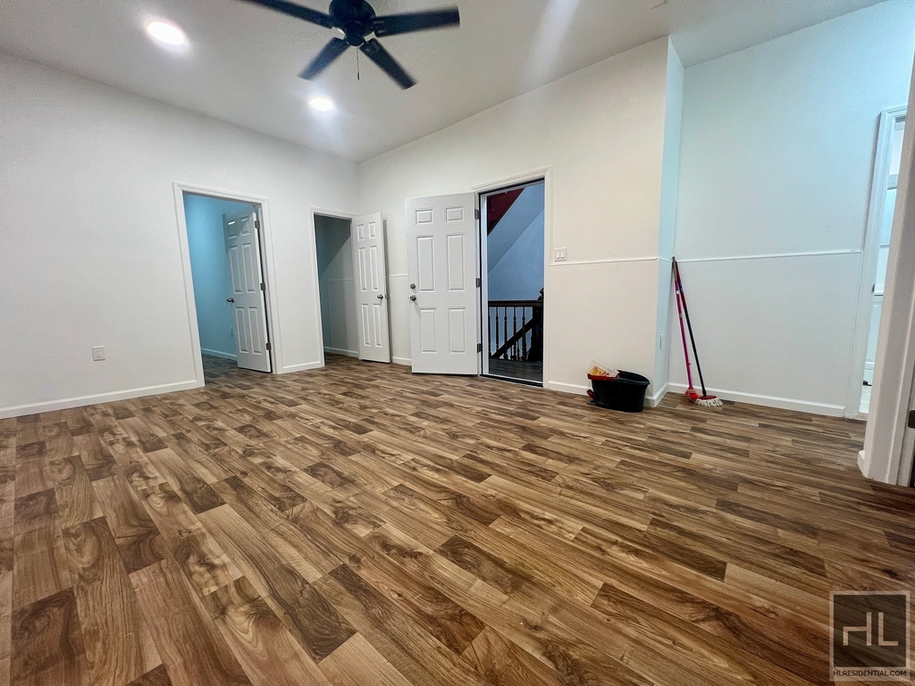 1531 Nostrand Avenue - Photo 2