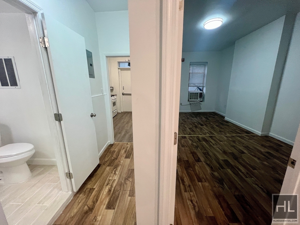 1531 Nostrand Avenue - Photo 12