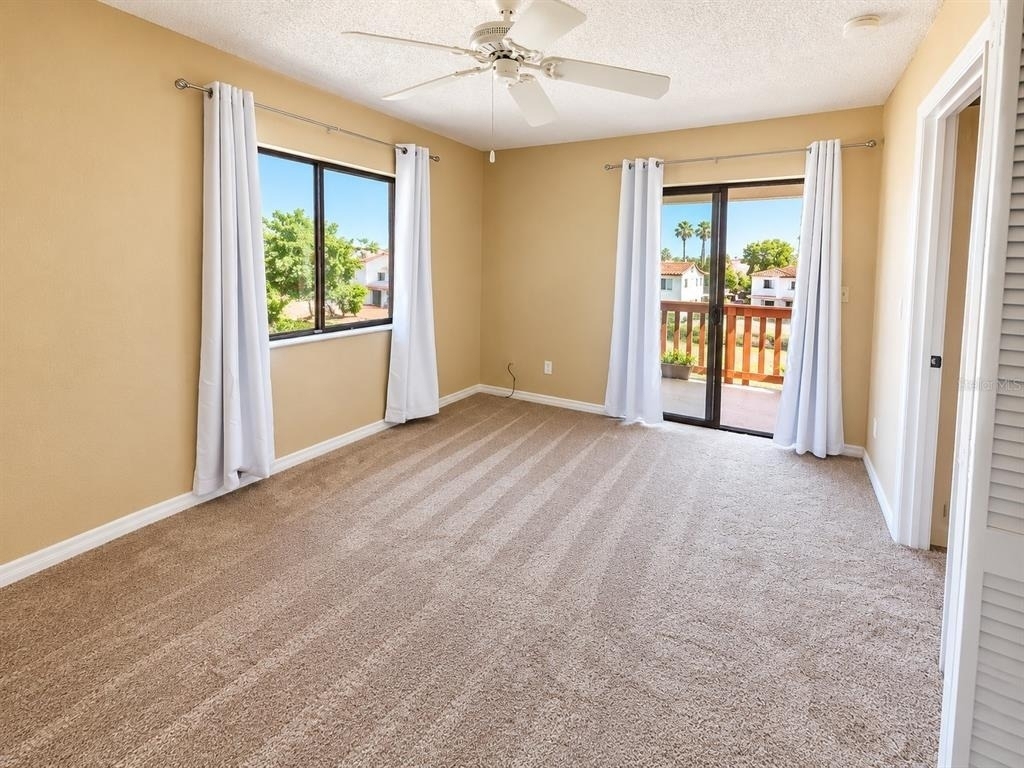 2086 Oak Meadow Circle - Photo 11