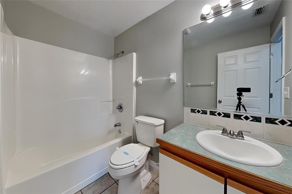 477 Florida Circle N - Photo 11