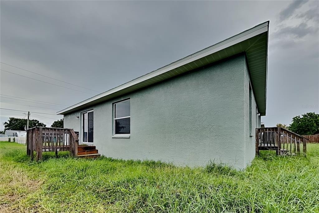 477 Florida Circle N - Photo 12