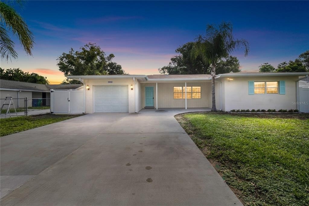 9931 110th Street - Photo 2