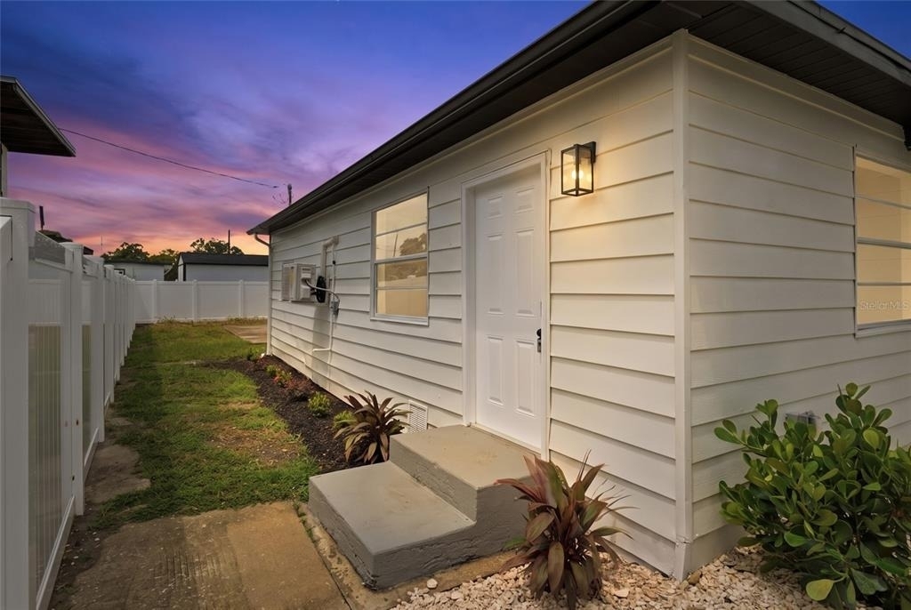 3923 W Flora Street - Photo 36