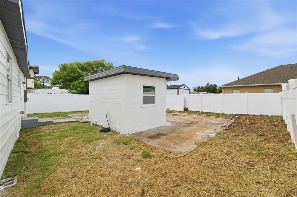 3923 W Flora Street - Photo 26
