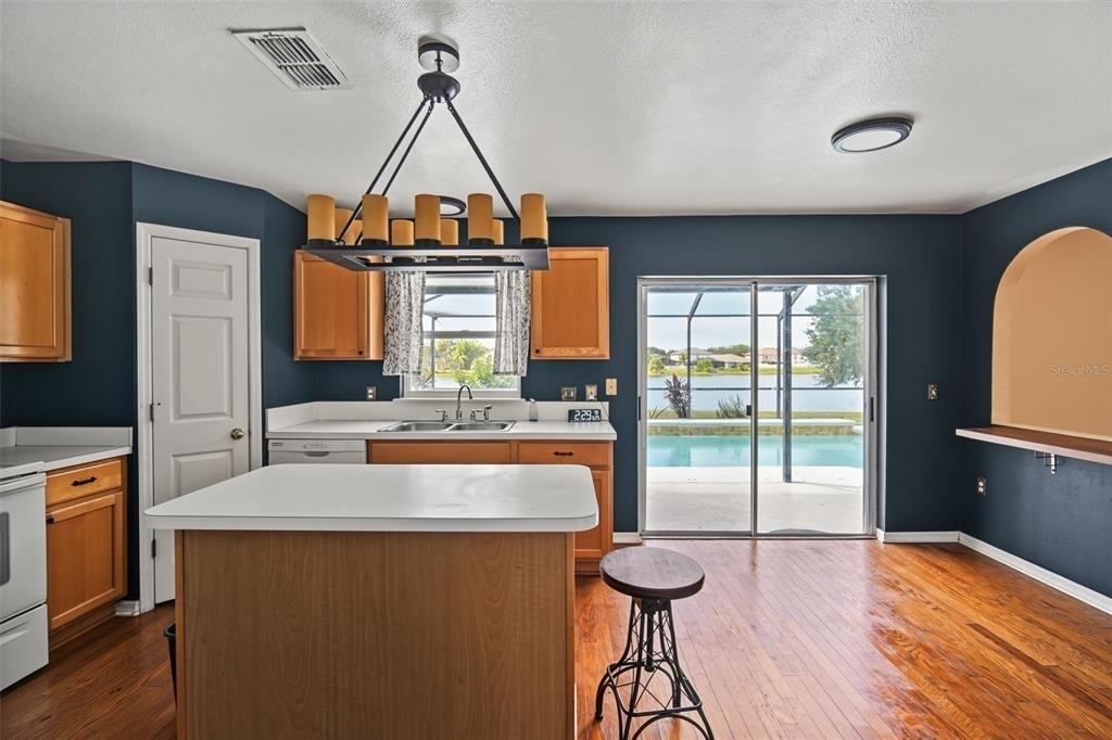 12927 Lake Vista Drive - Photo 6