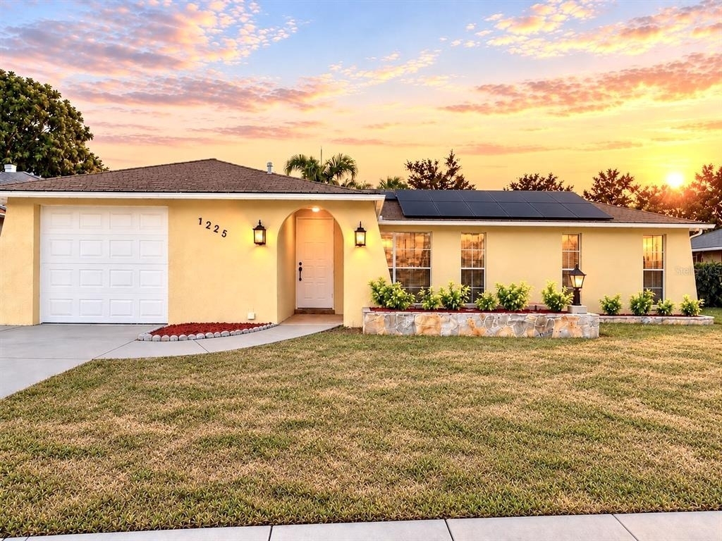 7225 Isle Drive - Photo 1