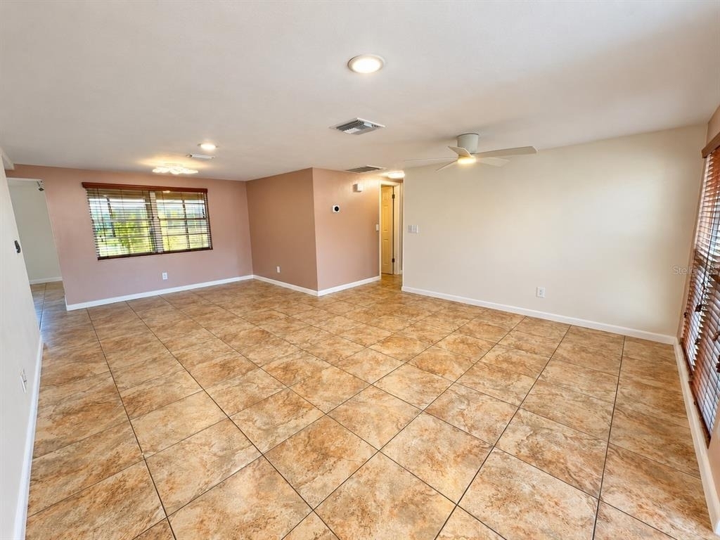 7225 Isle Drive - Photo 5