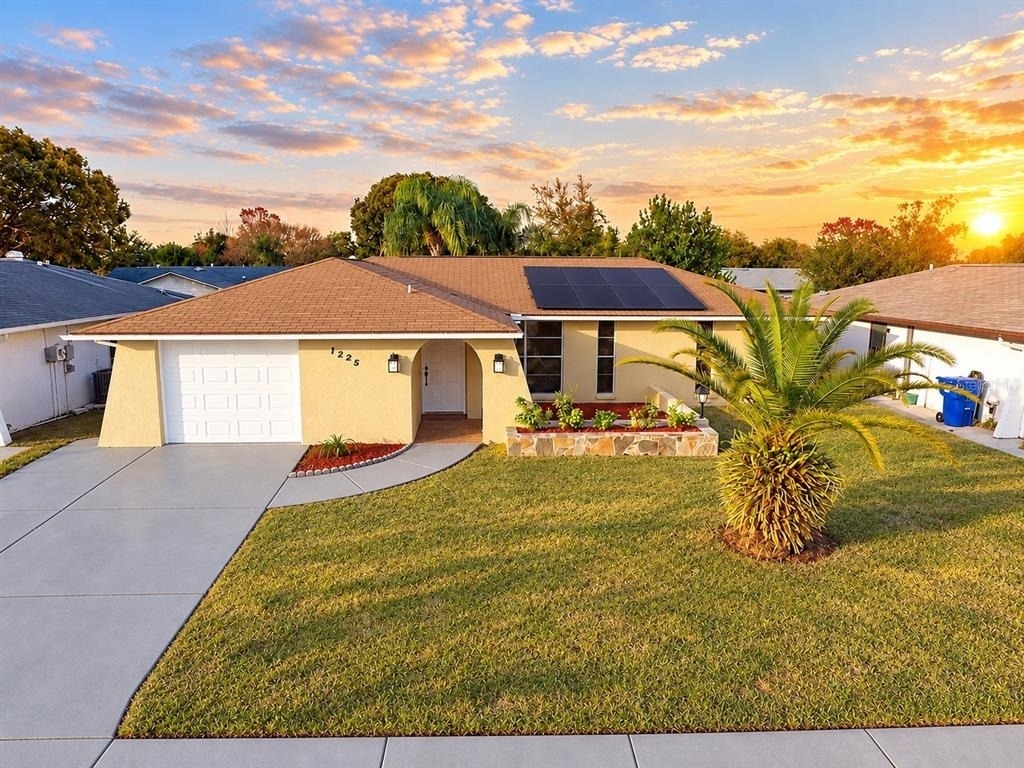 7225 Isle Drive - Photo 0