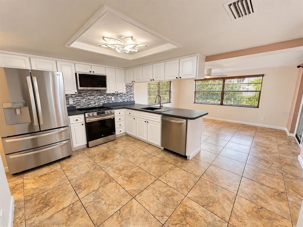 7225 Isle Drive - Photo 9