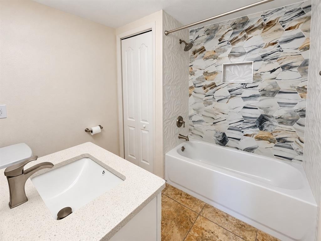 7225 Isle Drive - Photo 15