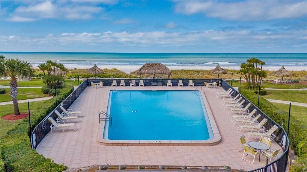 1400 Gulf Boulevard - Photo 36