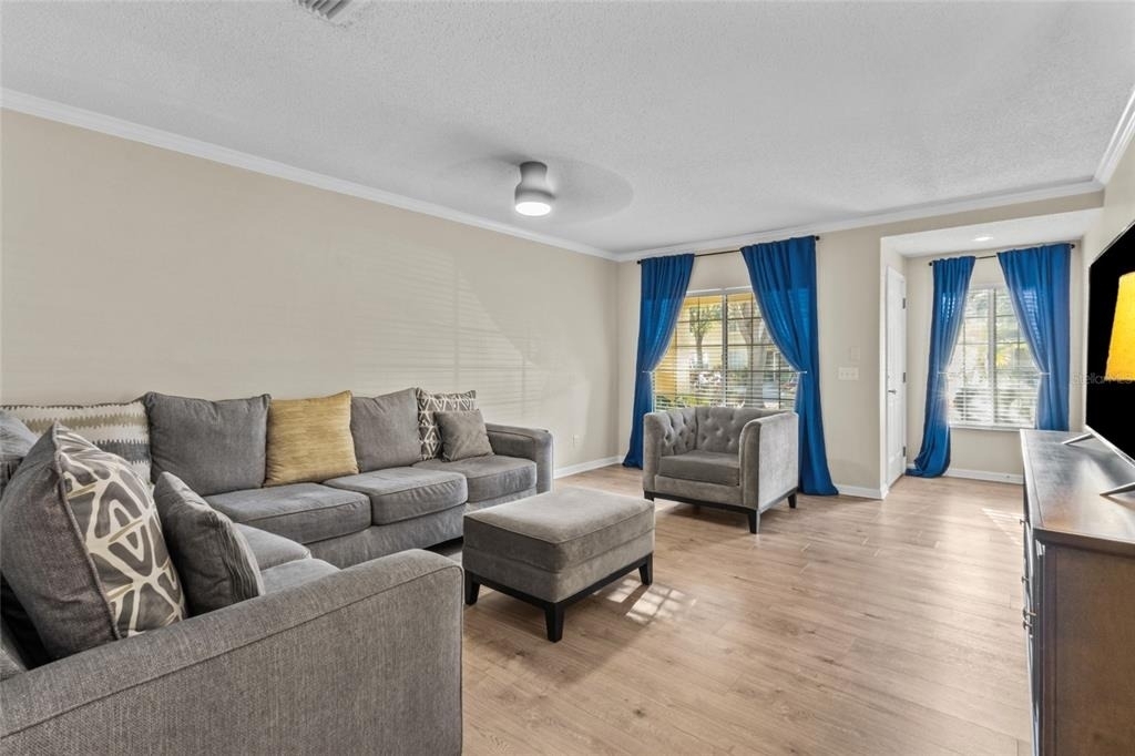 10730 Keys Gate Drive - Photo 4