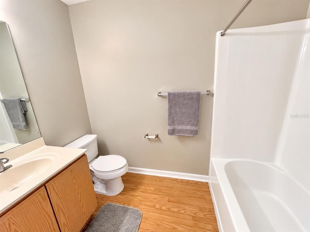 6077 Roble Avenue - Photo 16