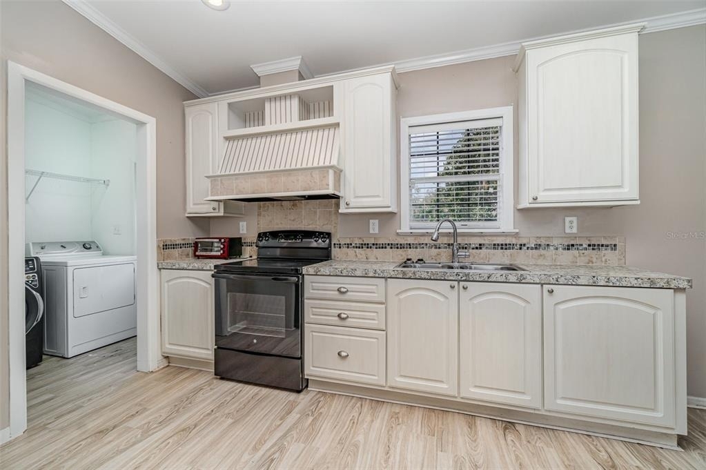 1805 4th Street Sw - Photo 6